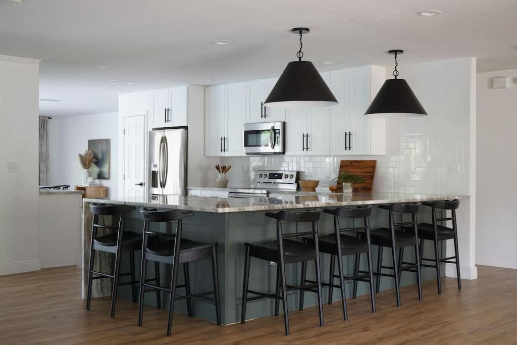 Remodeled 4Br Pool Home / Golf View/Near Beaches Sarasota Luaran gambar